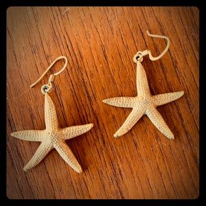 Mixed texture dangly goldtone starfish earrings